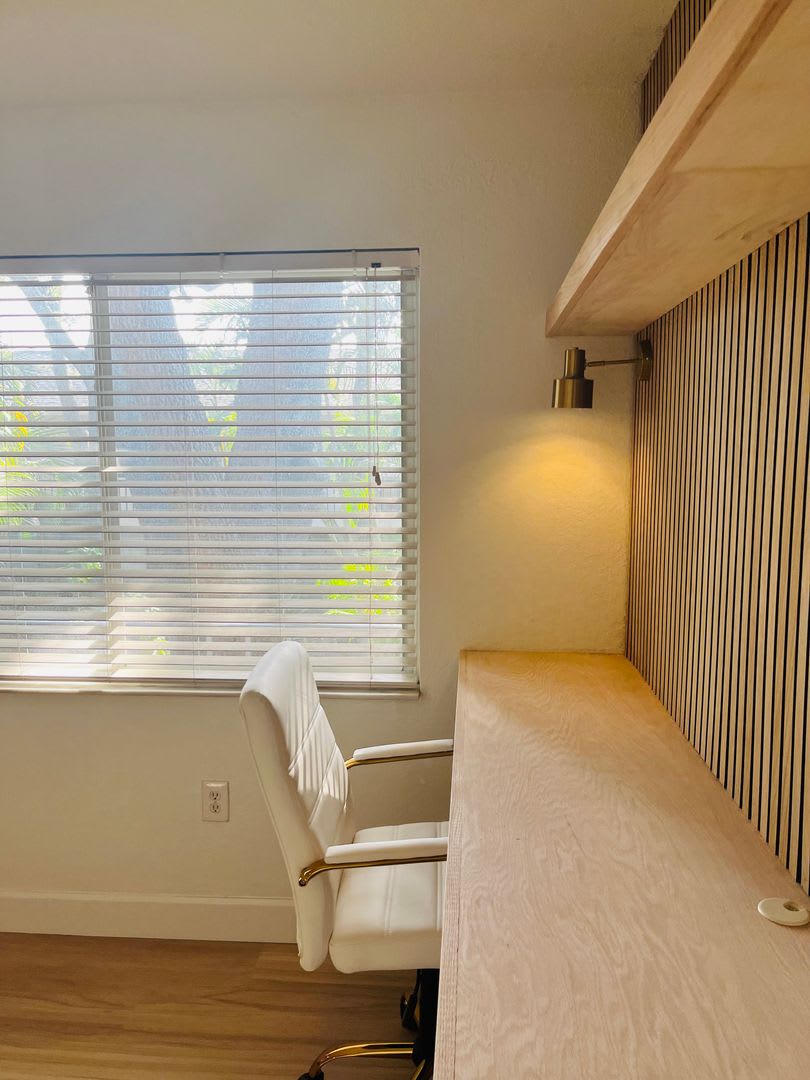 MOVE-IN SPECIAL! Stunning Renovated 1BR in the Heart of South Tampa – photo 4