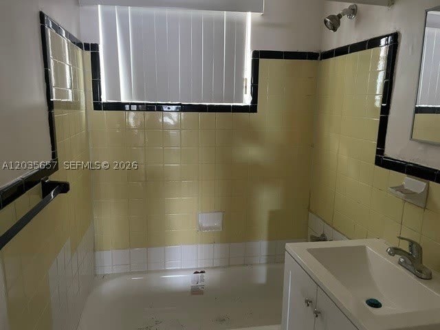 2751 NW 46th St – photo 4
