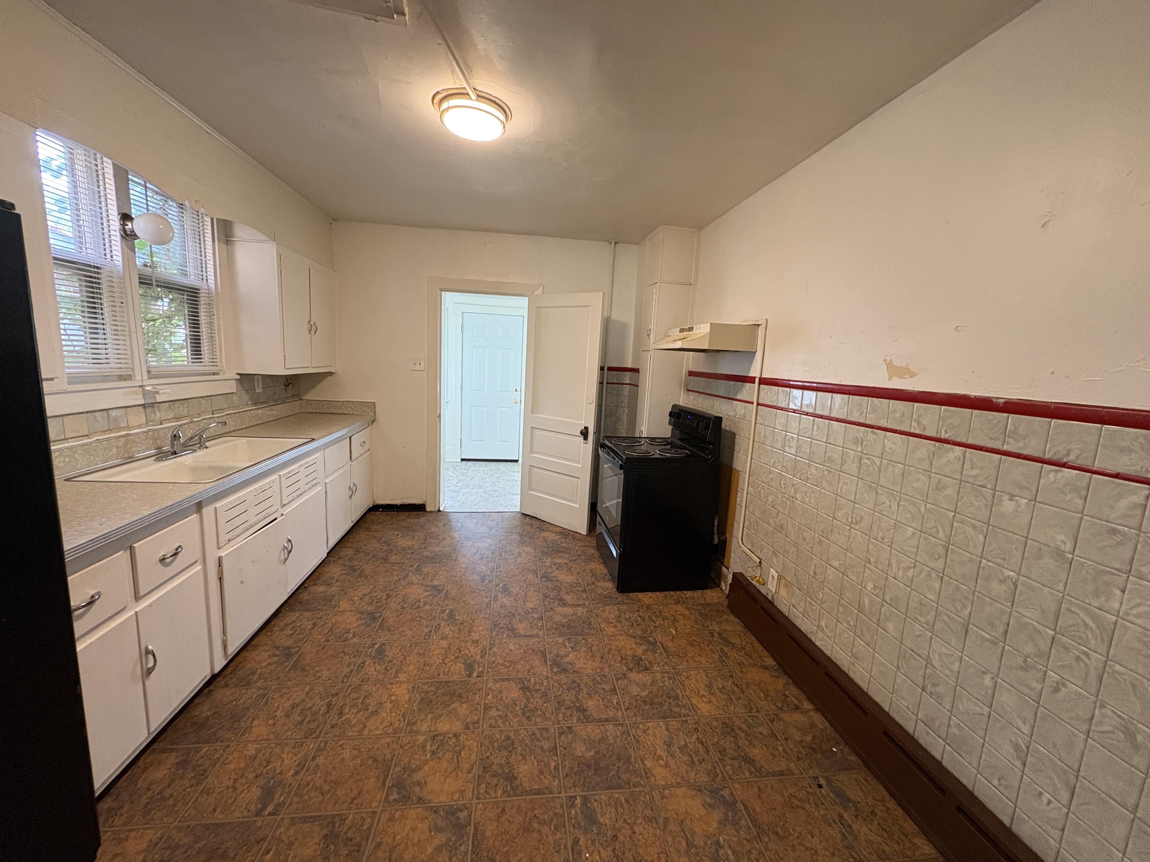 224 Charles St – photo 5