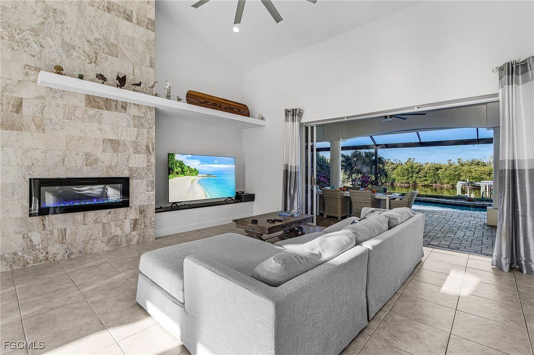 3724 Surfside Boulevard – photo 4