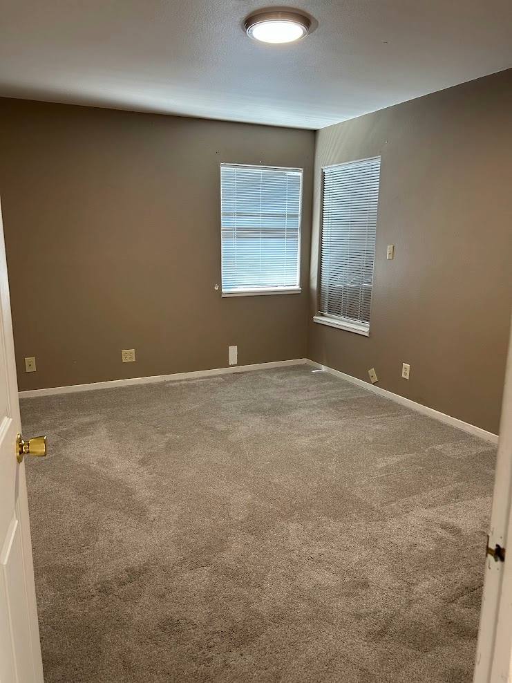 145 Poinsettia Ave – photo 5