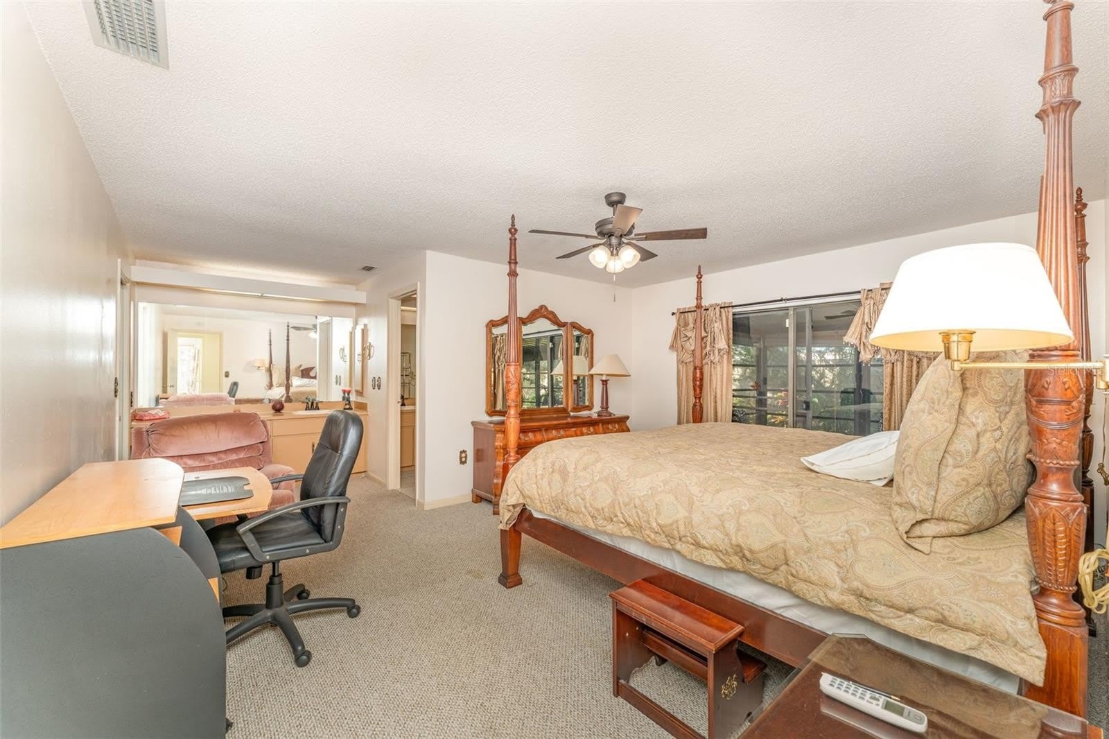 4240 CREEKWOOD Lane – photo 3