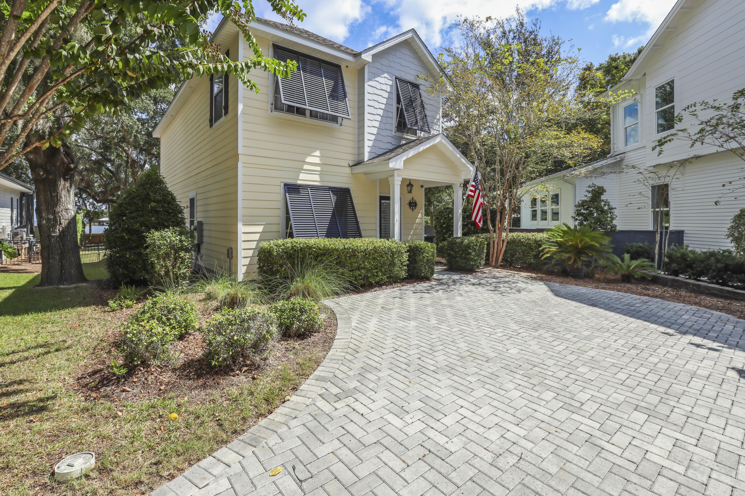 159 Beacon Point Drive – photo 2