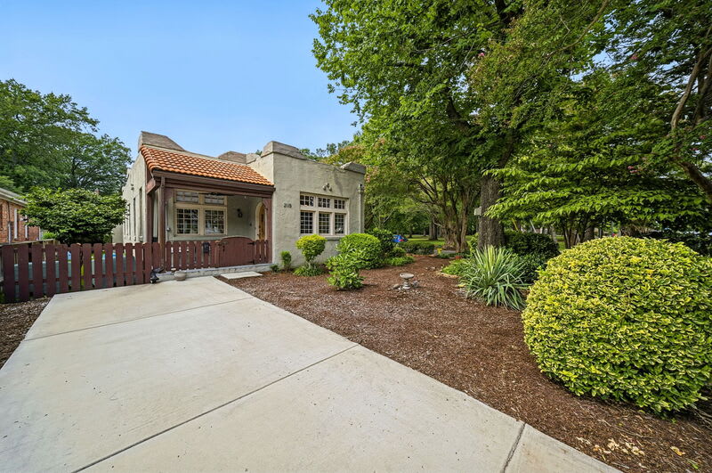 2115 Claremont Ave – photo 1