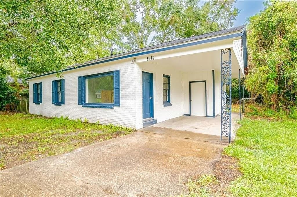2403 Octavia Drive S – photo 1
