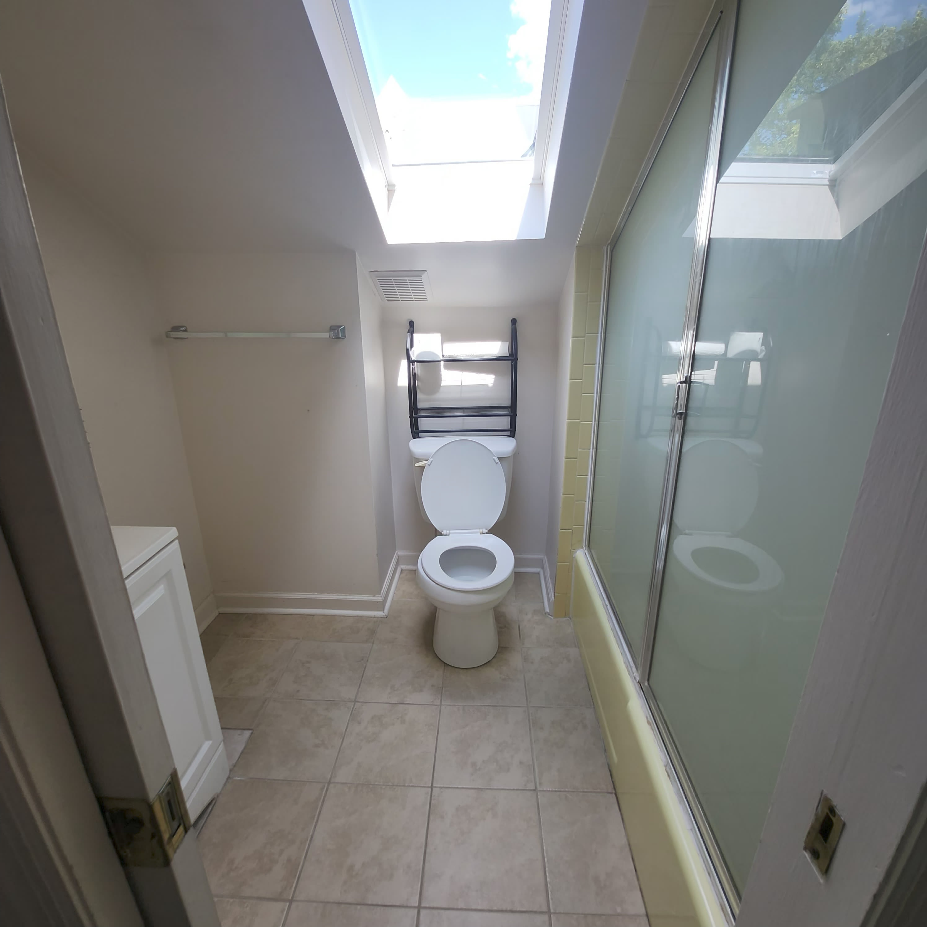 1304 Liverpool Street – photo 4