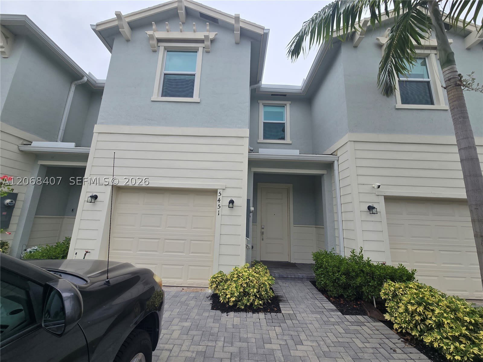 5451 Flannigan Way – photo 1