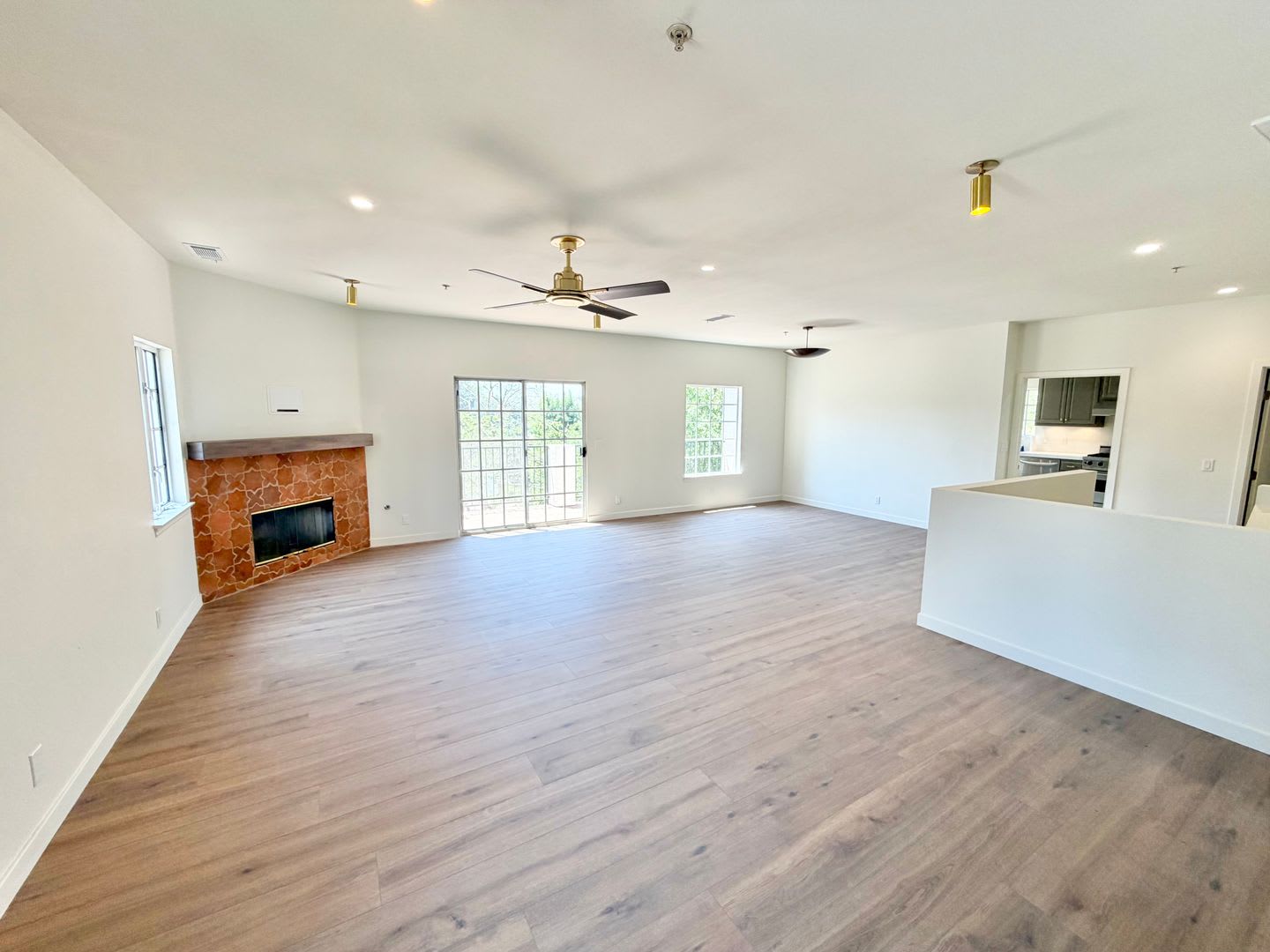 3-Story South Pasadena Hills House w/2 Bonus Rooms + Private Guest Suite – photo 3