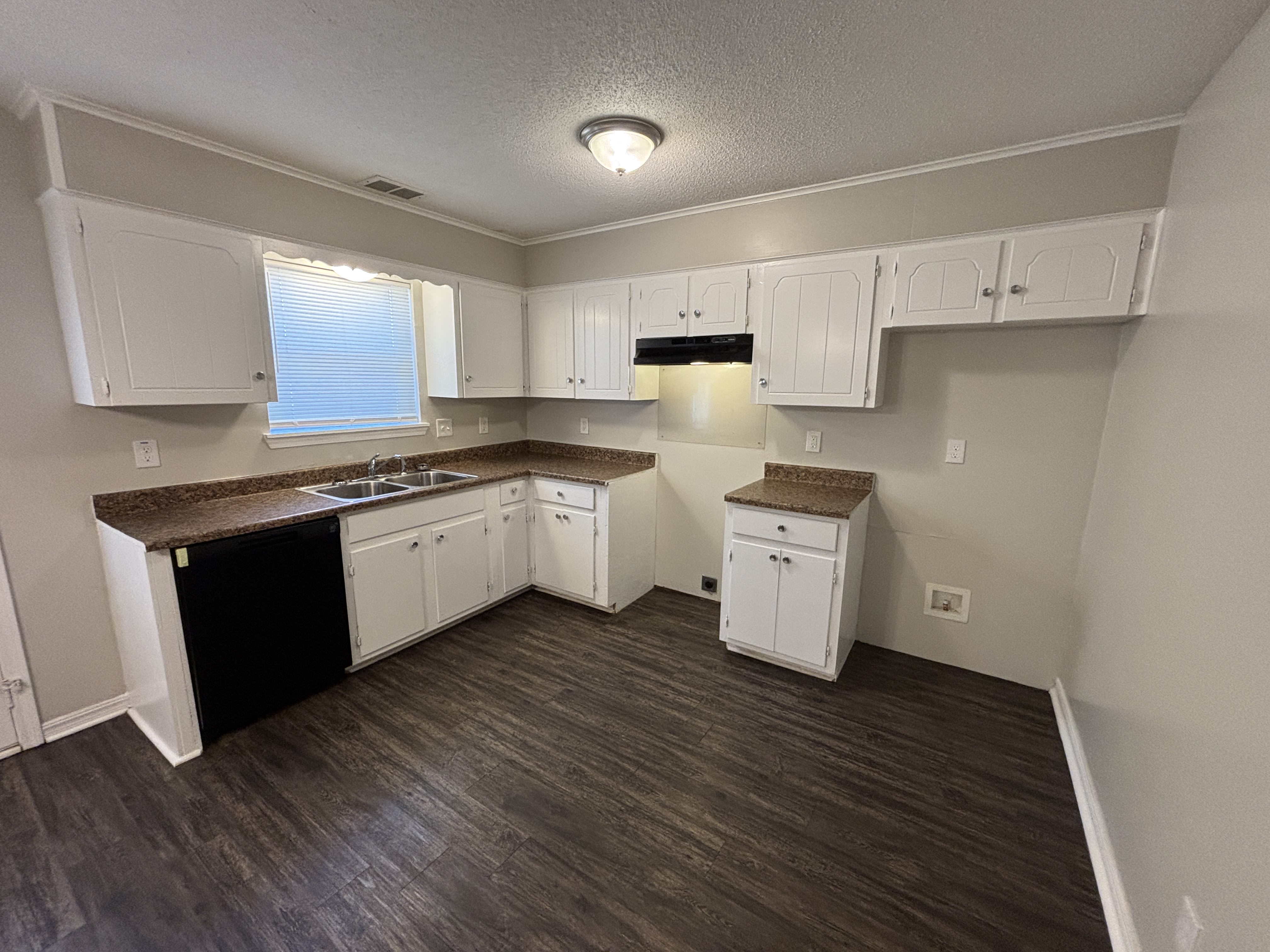 28 Woodbriar Dr – photo 5