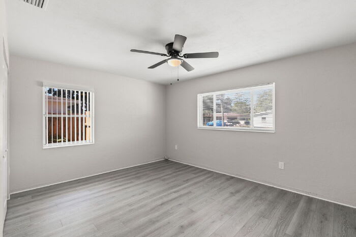 5546 5th Street South – photo 4