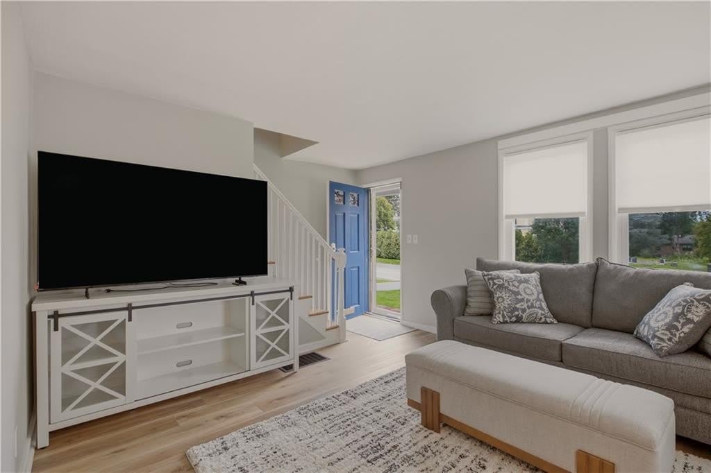 351 Boulevard – photo 4