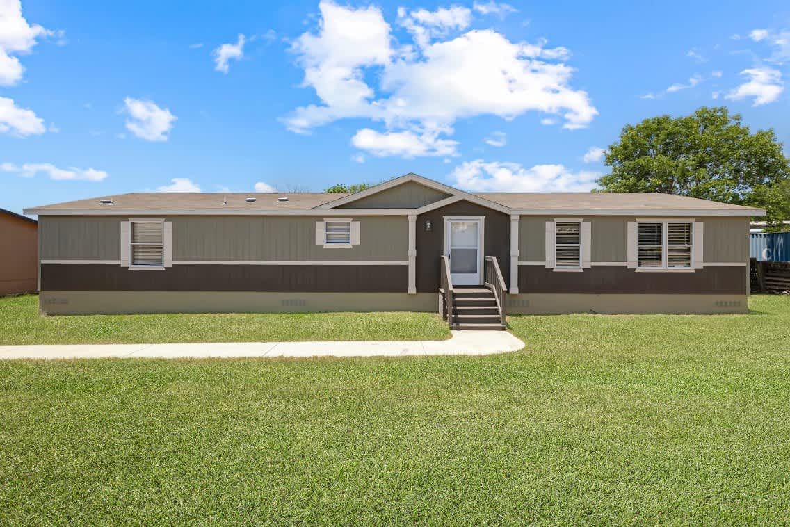 105 Jordan Dr – photo 1