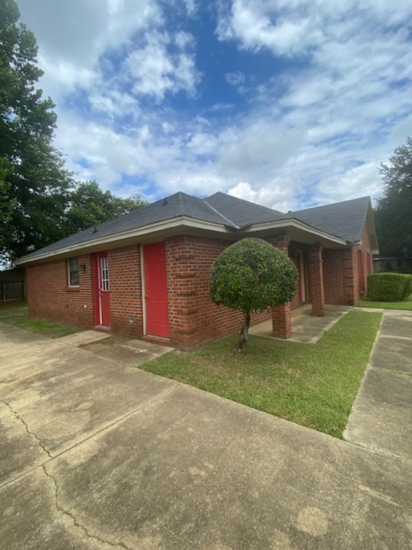 2313 Cedarwood Lane – photo 3