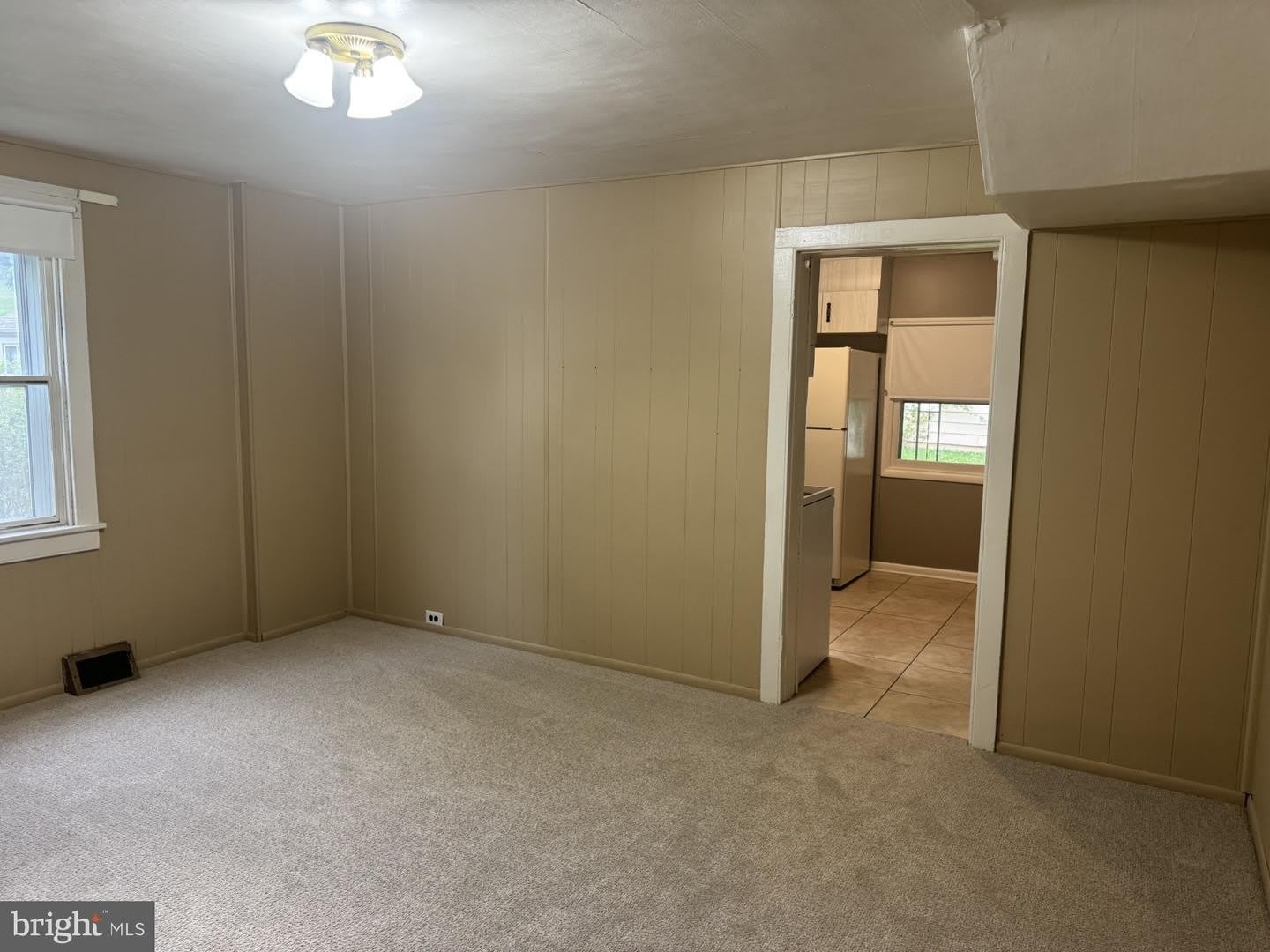 508 WARREN RD – photo 2