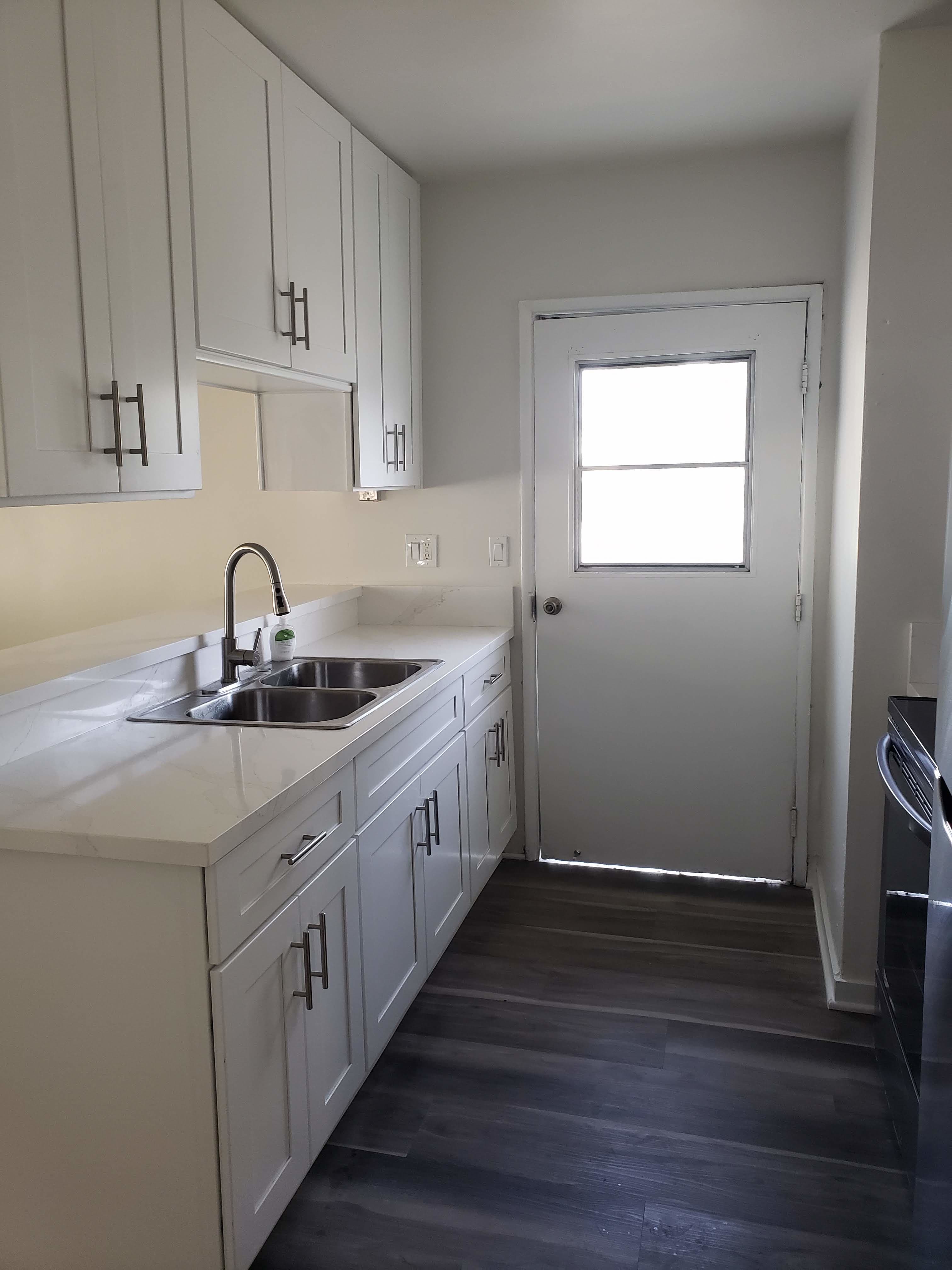 4932 Acacia St – photo 4