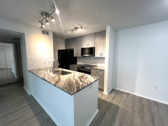 4107 Chatham Oak Ct – photo 4