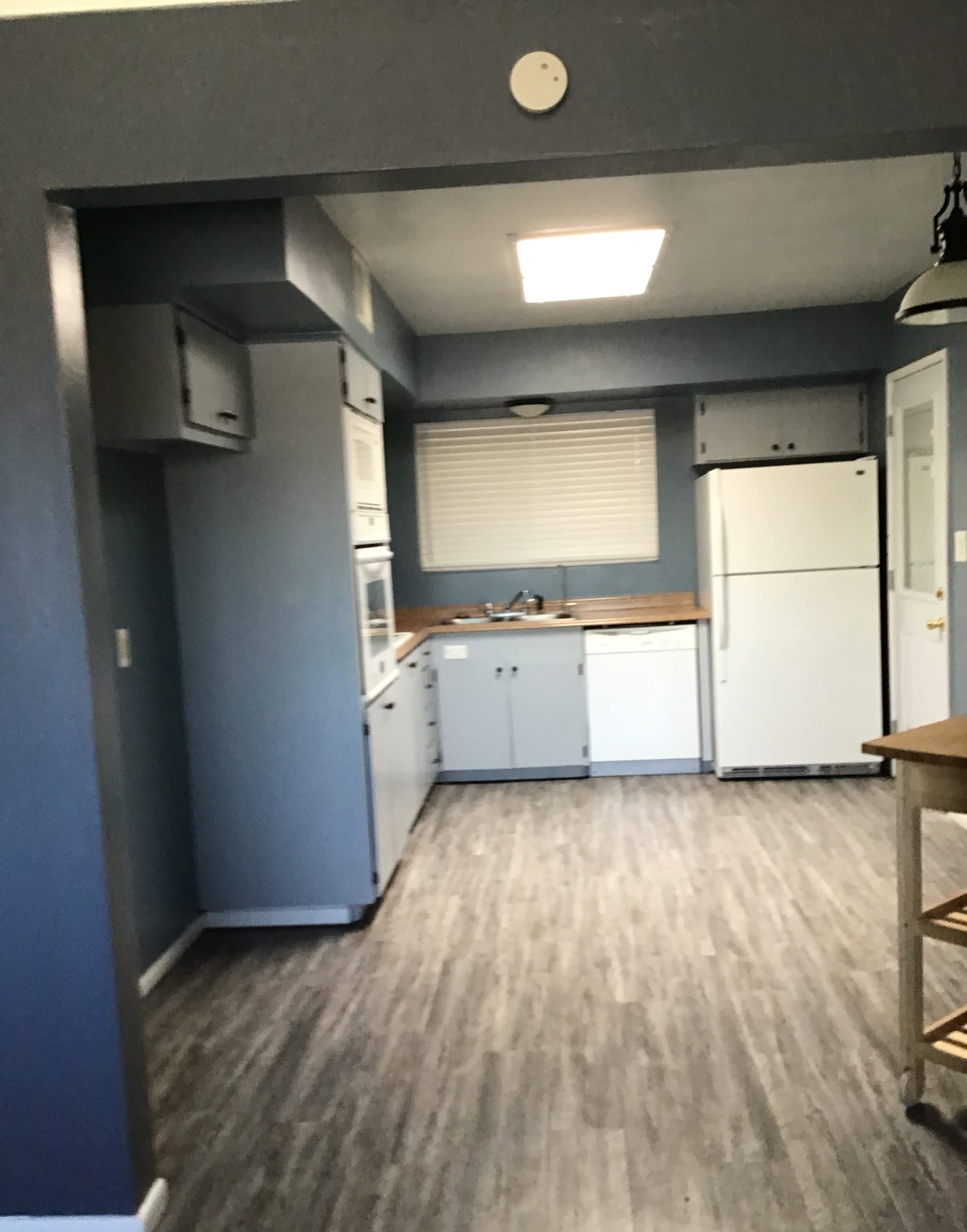 864 E. SILVER ST – photo 3