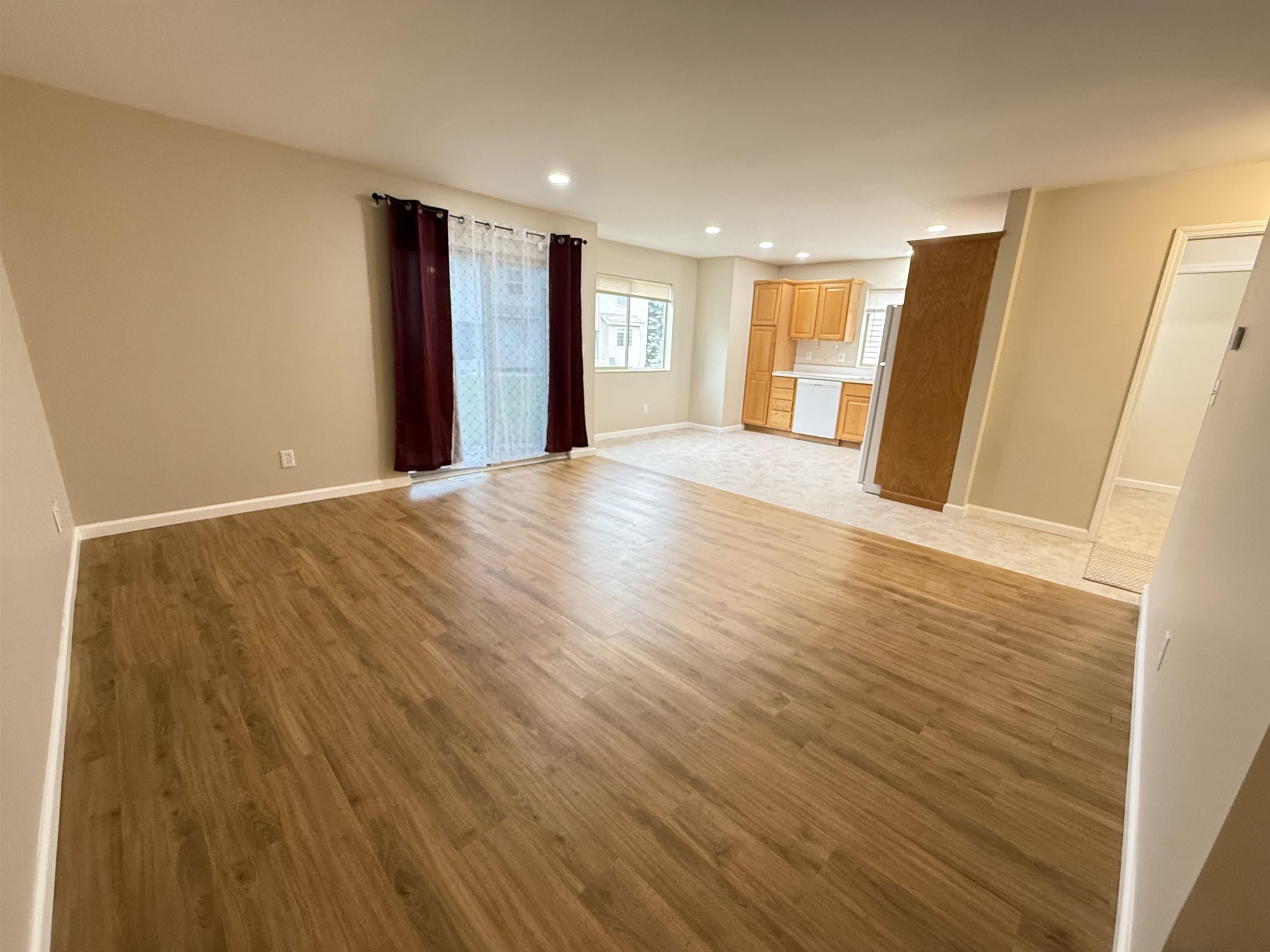 6215 Loretta Lane – photo 2