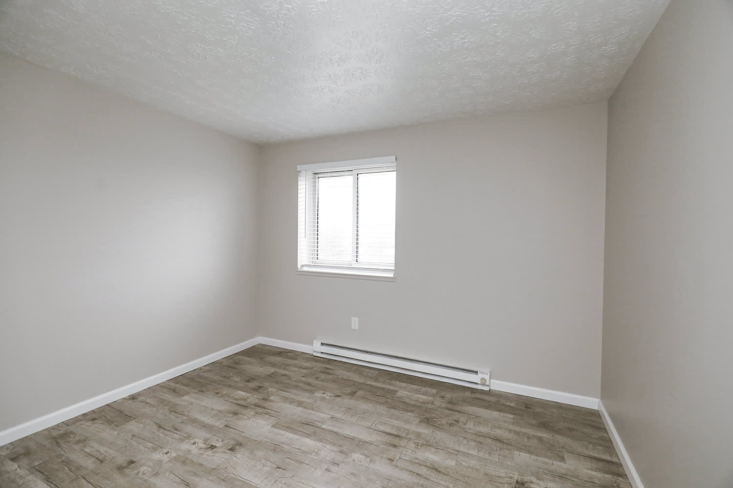 7 Dorchester Drive – photo 4