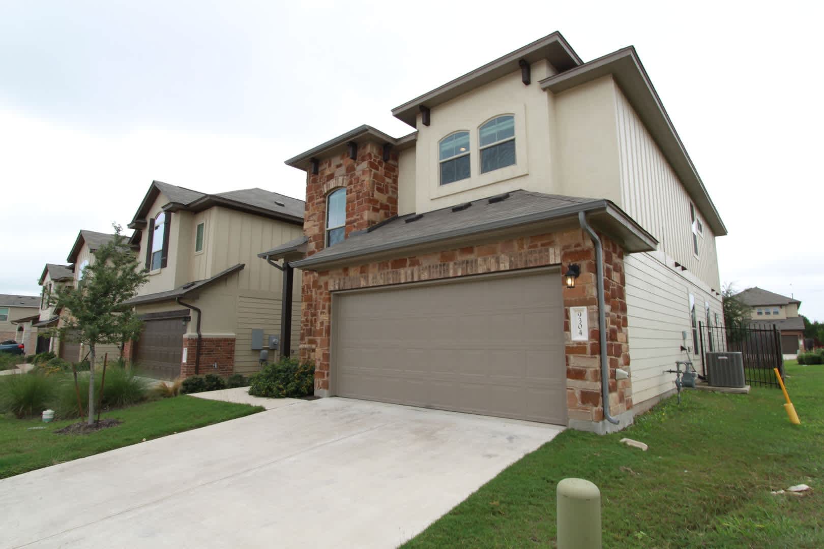 Comfort & Convenience in the Heart of South Austin – photo 3