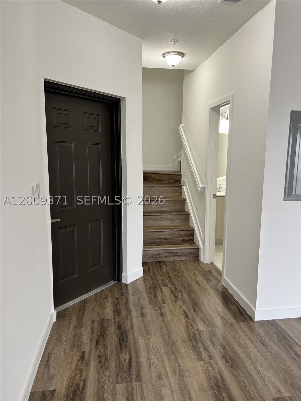 15540 SW 136th St – photo 4