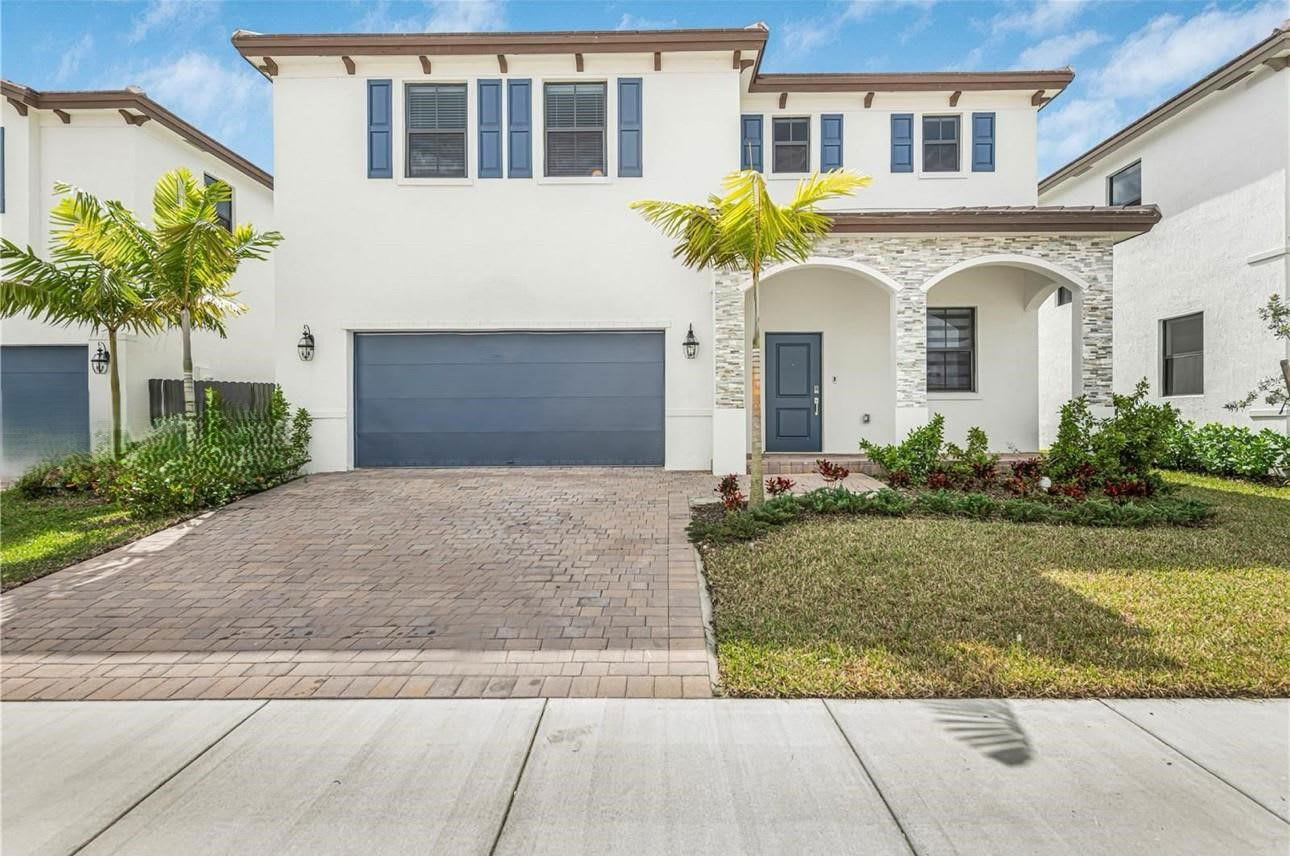 12908 Southwest 229Th Street – photo 1