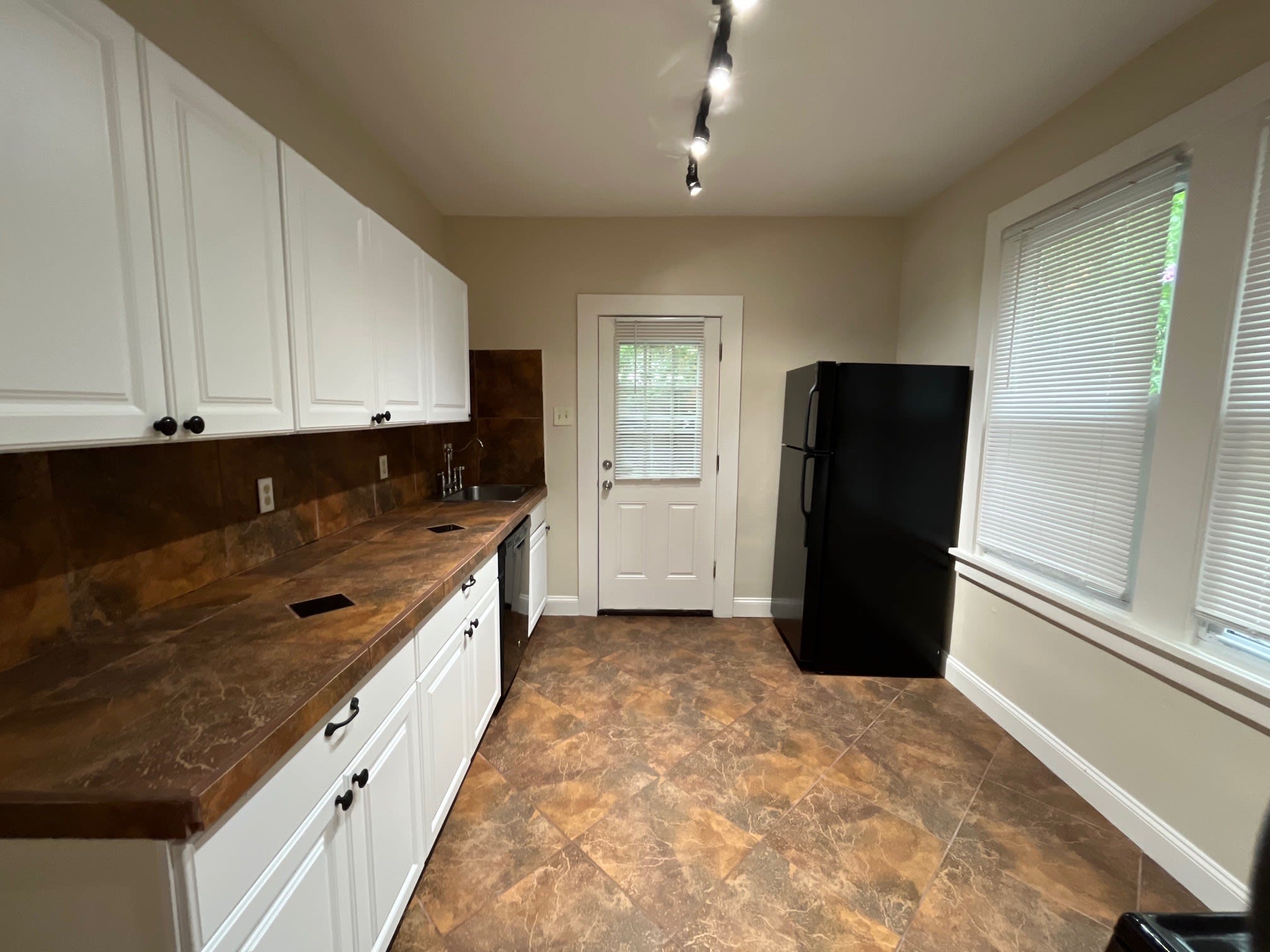 6846 Thomas Blvd. #1 – photo 5