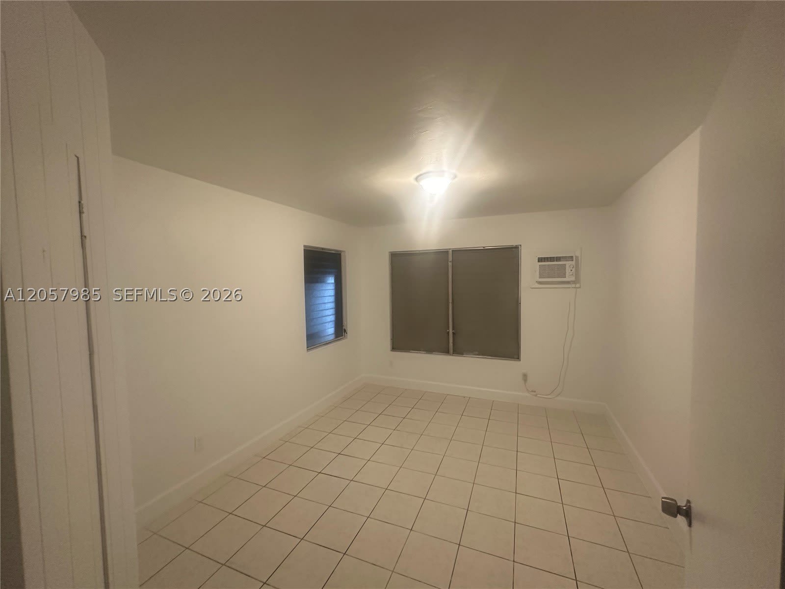 3404 SW 14th St – photo 3
