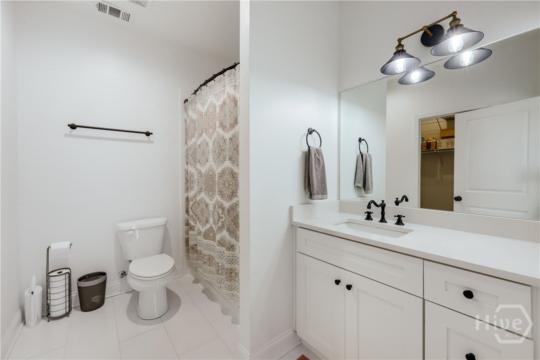 499 Little Oak Street – photo 5