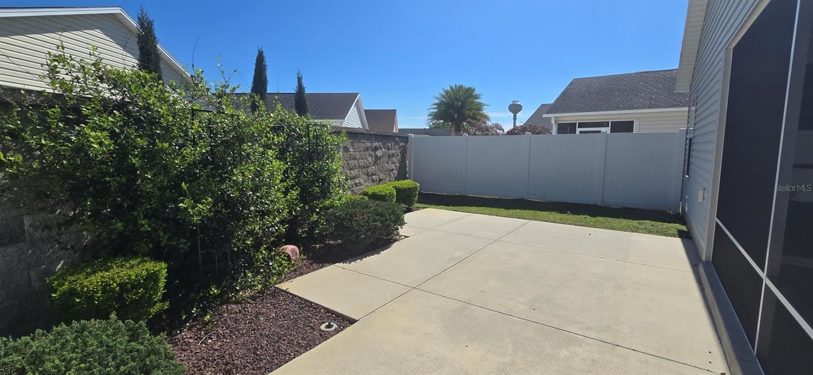 2577 LINDEWOOD Street – photo 4
