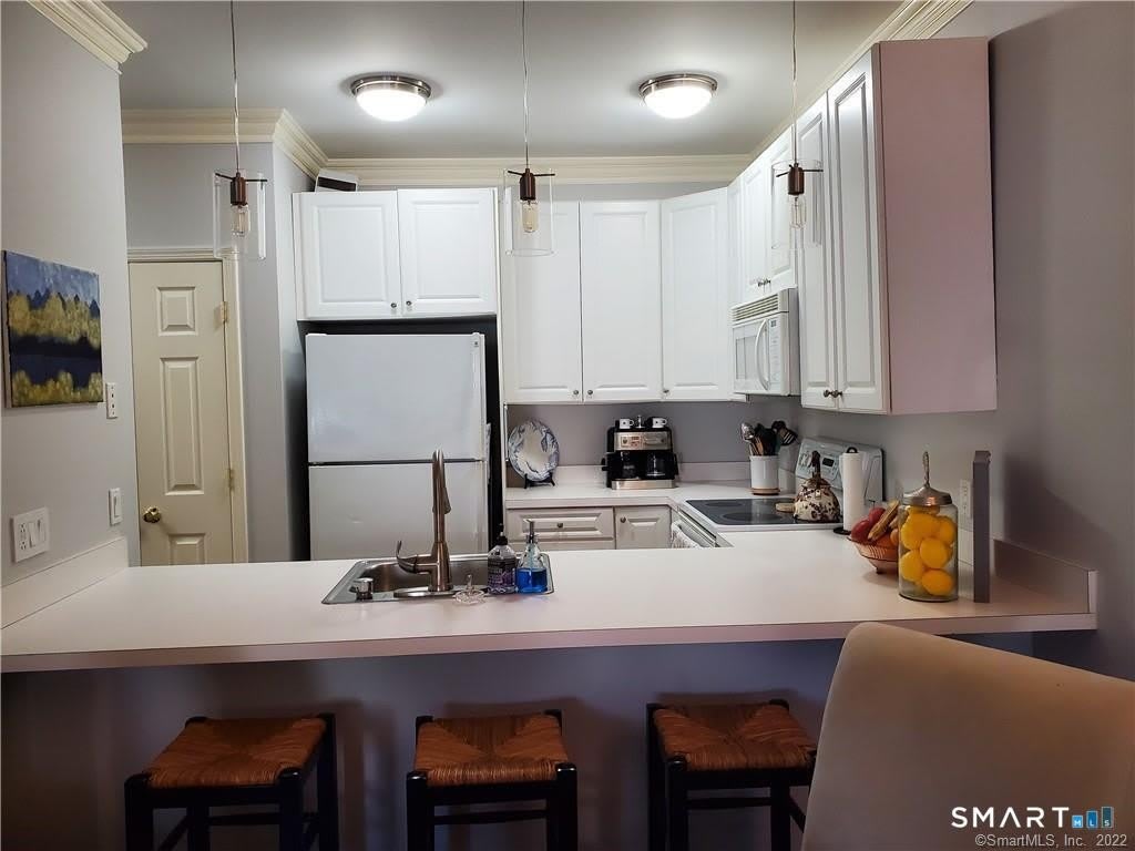 2435 Bedford Street – photo 5
