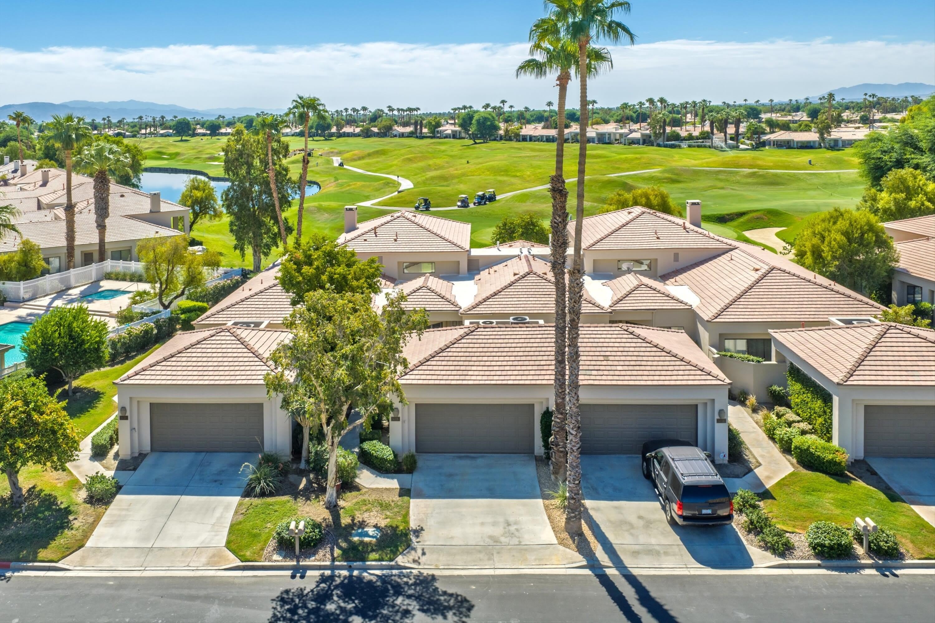 54108 Oak Tree – photo 2