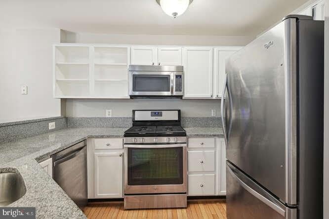 18705 SPARKLING WATER Drive – photo 4