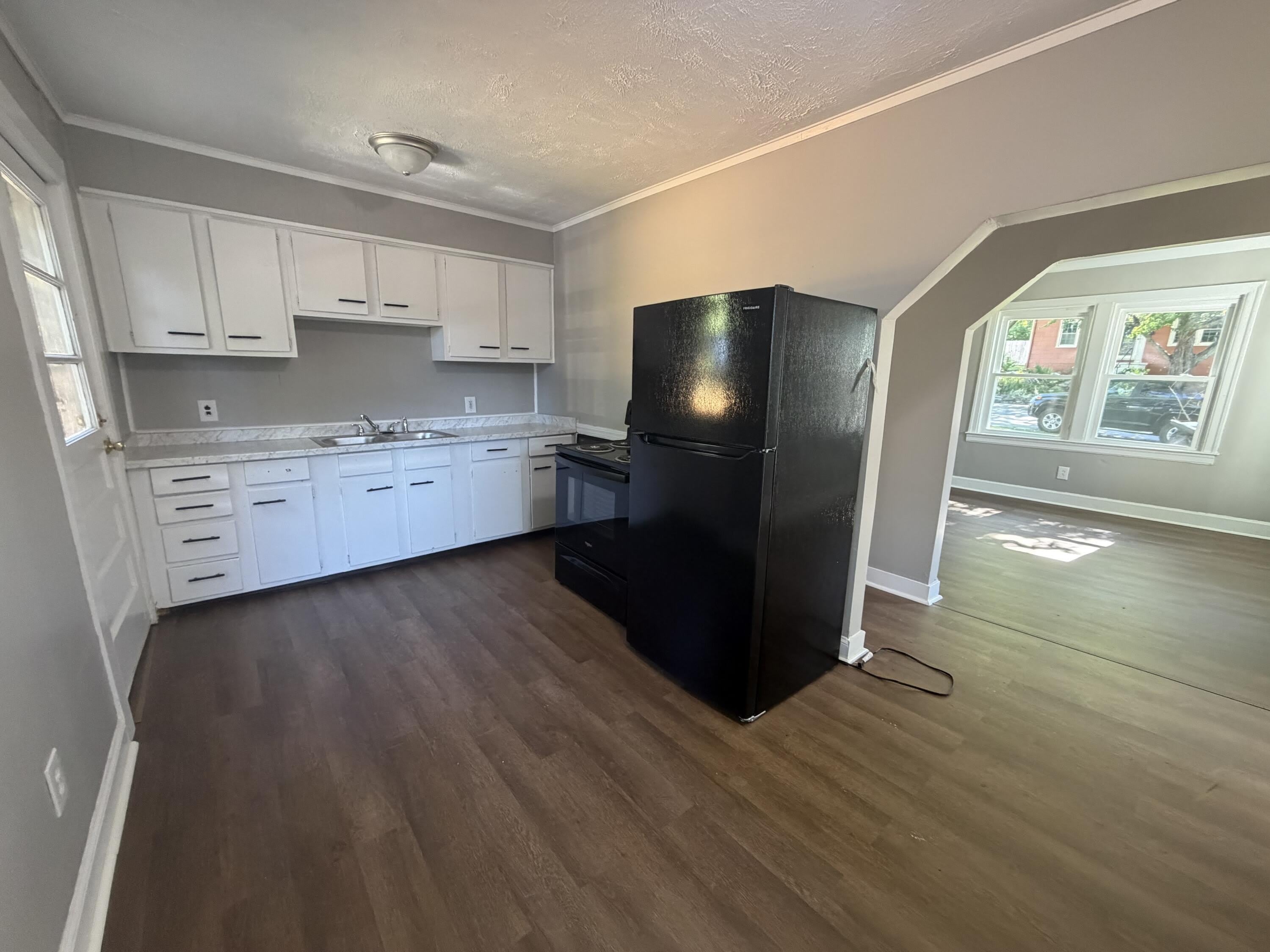 1120 Sparks Road – photo 5