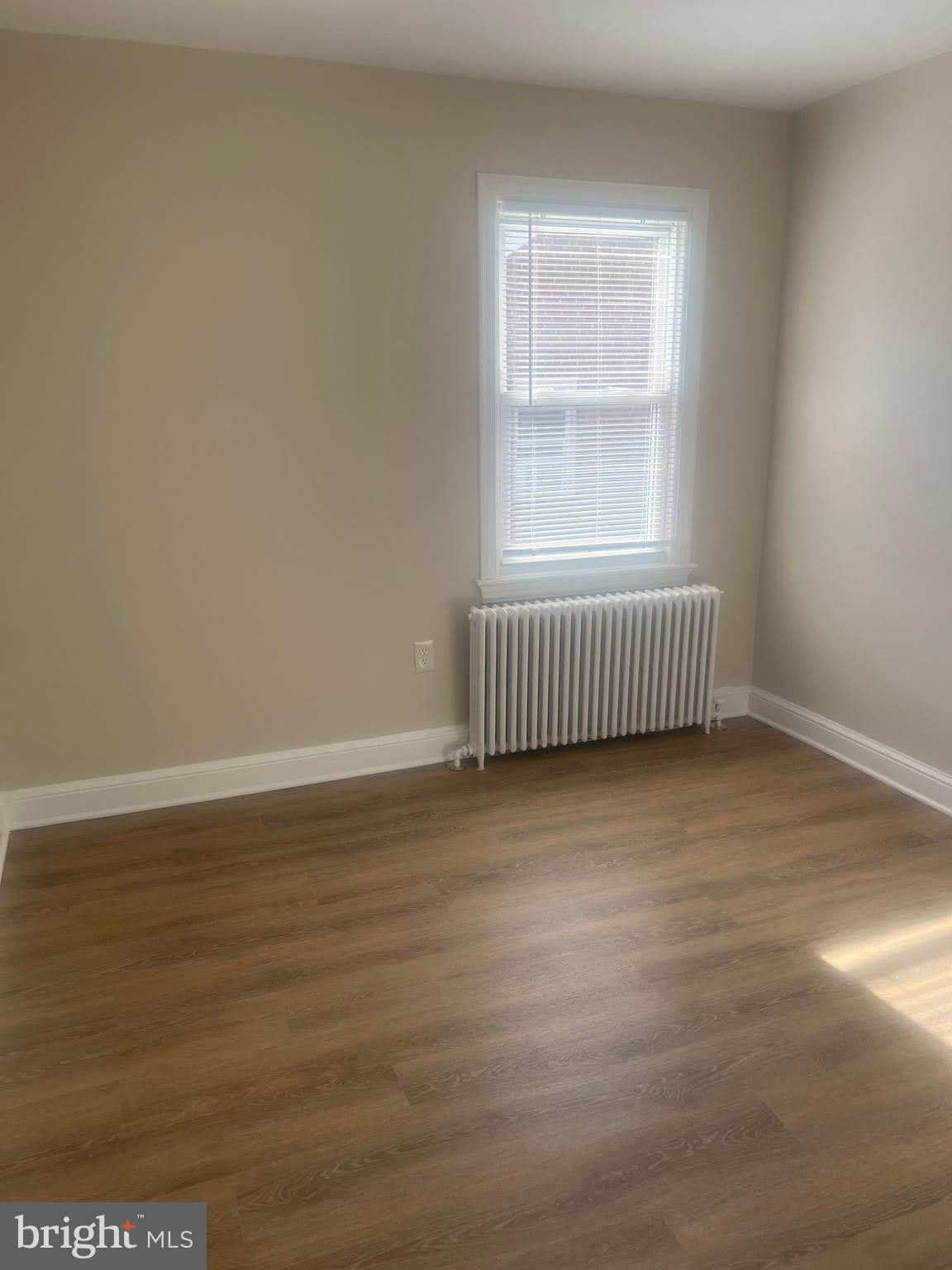 8507 FLOWER Avenue – photo 4