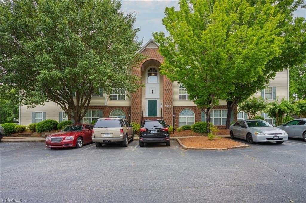 3725 Morris Farm Drive – photo 1