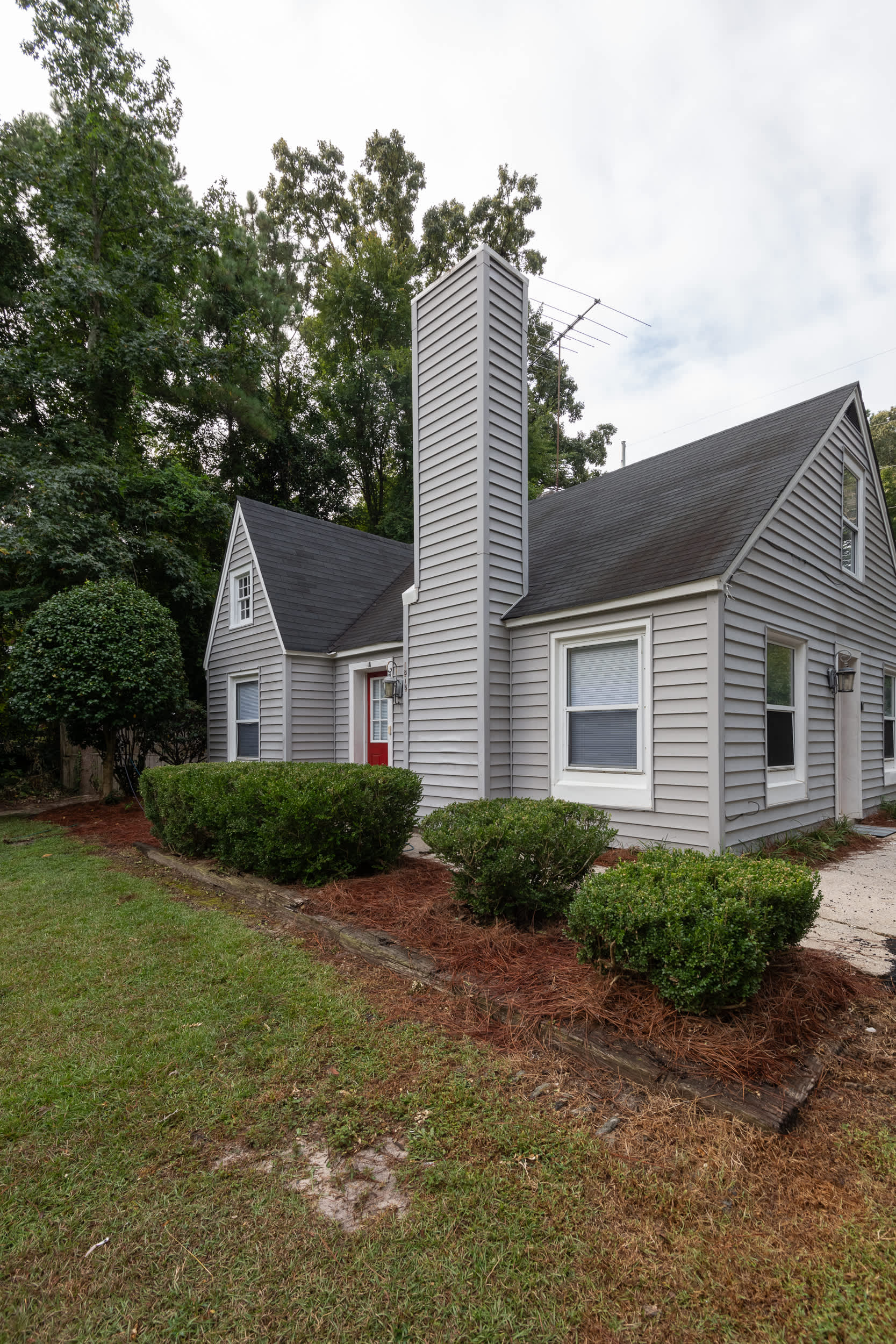 1202 E 14th St – photo 4