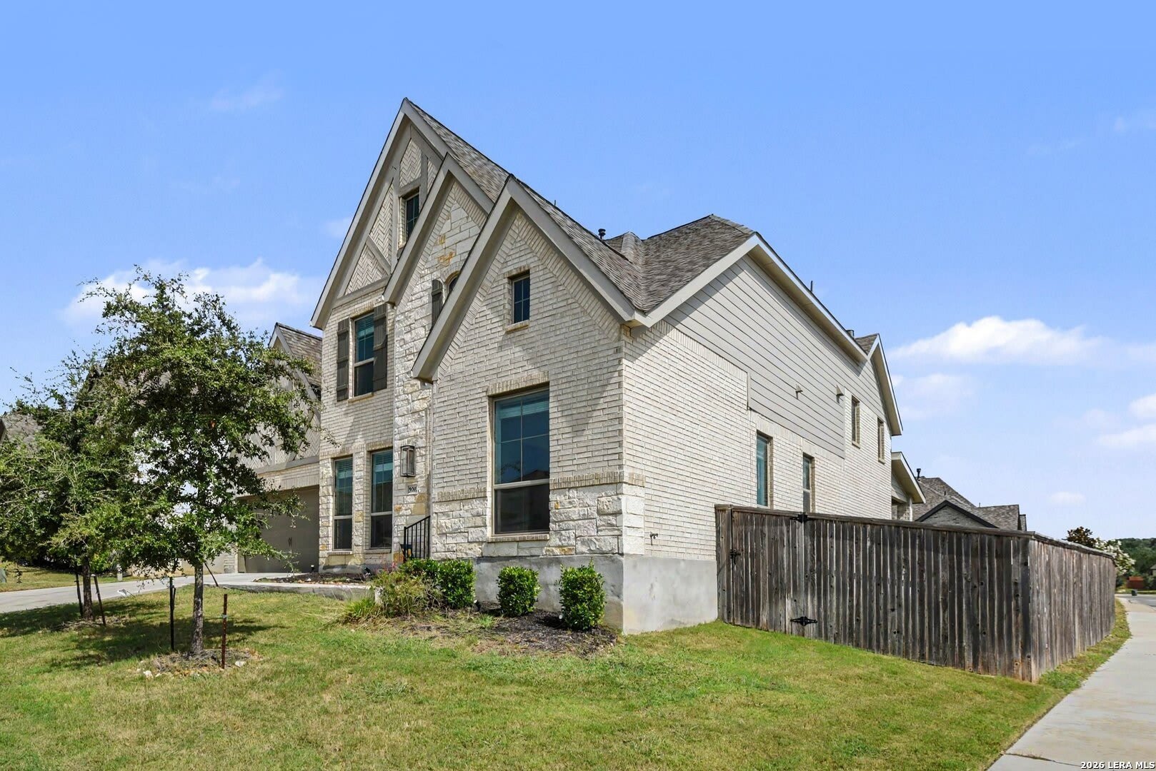 9003 Raven Pointe – photo 4