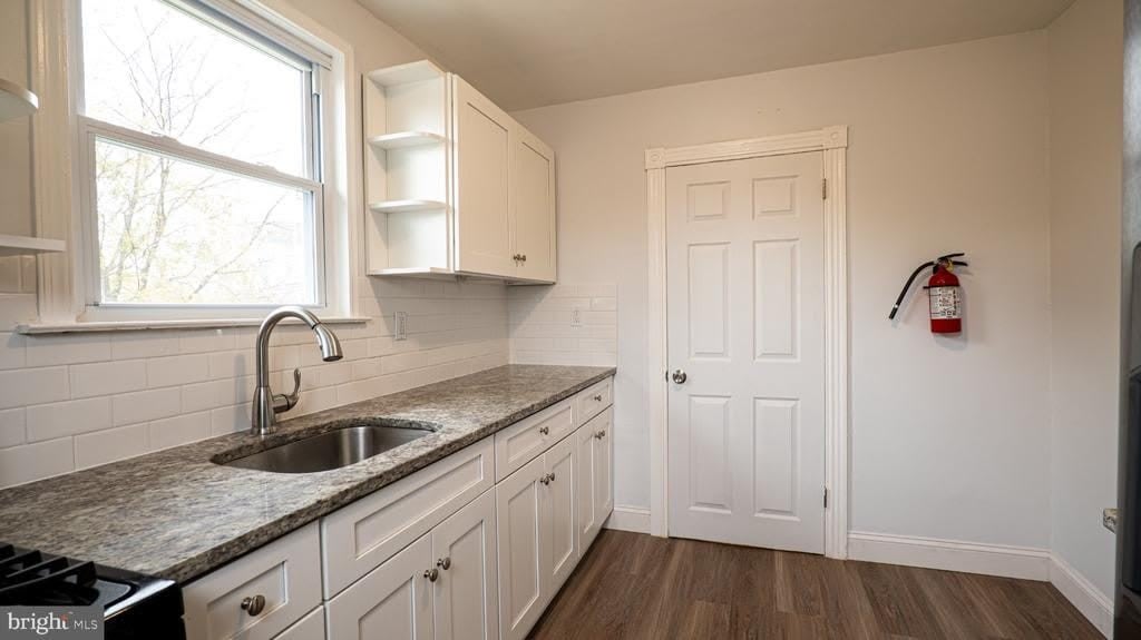 241 Victoria Street – photo 5