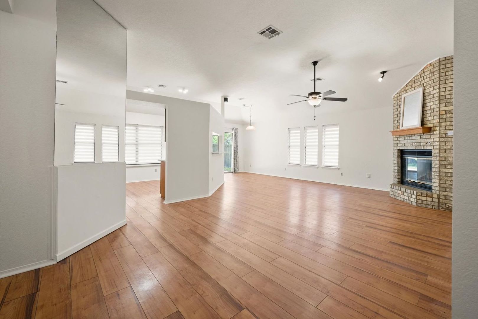 Great 3 Bed 2 Bath In Edmond – photo 3