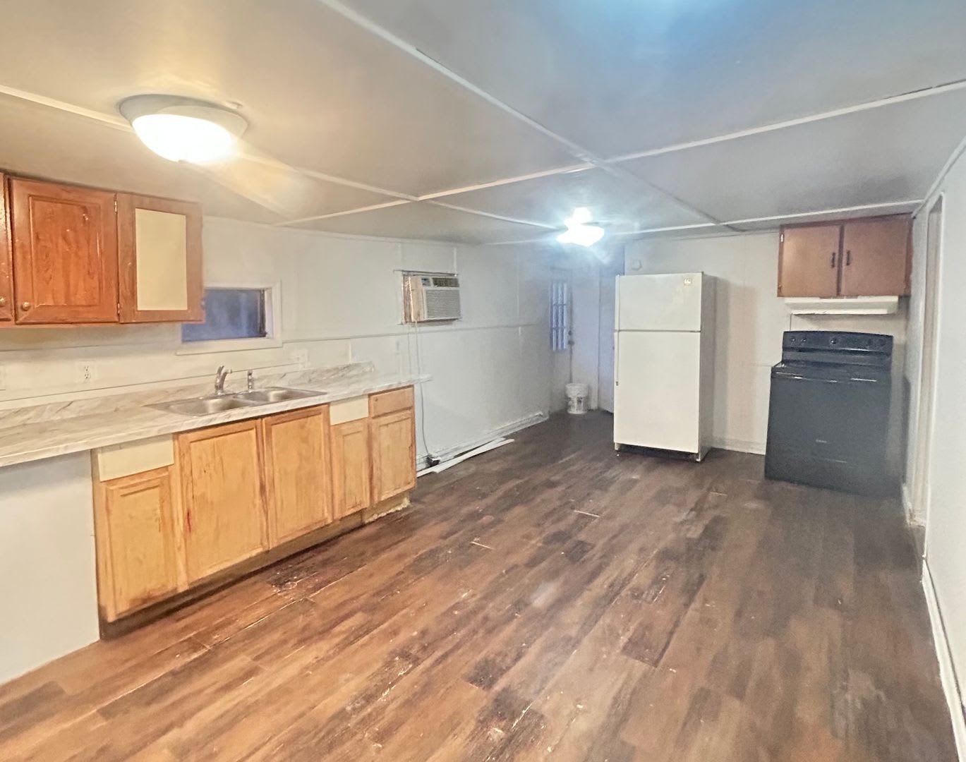Available Now! Rent this affordable 3 bedroom home in Aiken! – photo 3