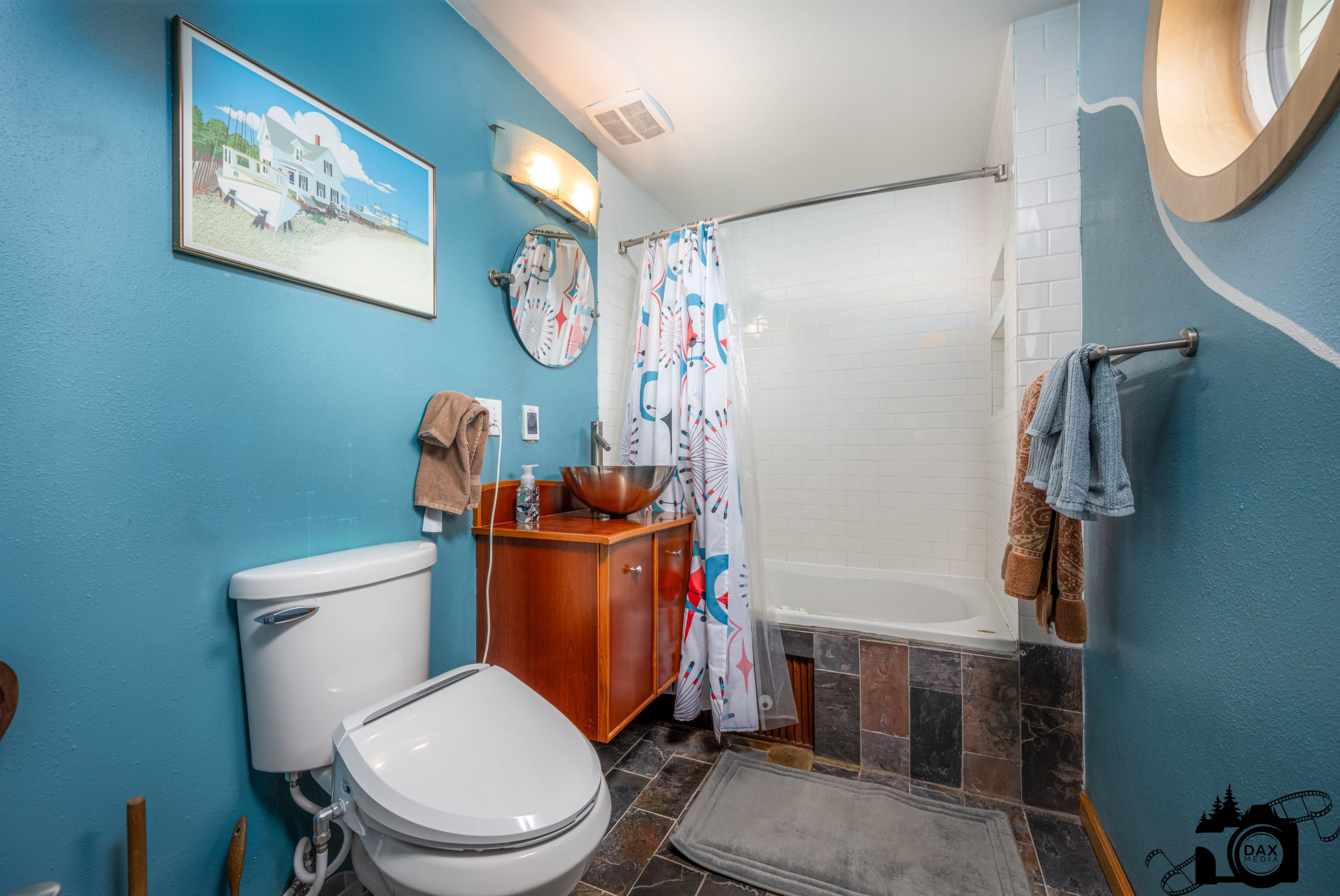 1007 Second Avenue – photo 5