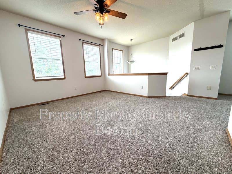 1005 Northeast Kamies Lane – photo 3