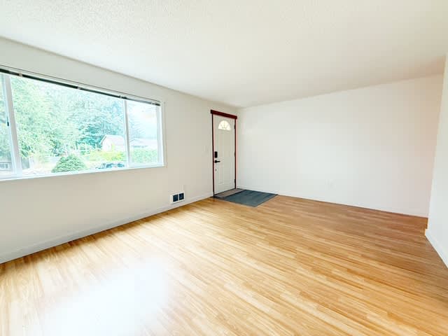 3365 Southeast Carmae Drive – photo 5