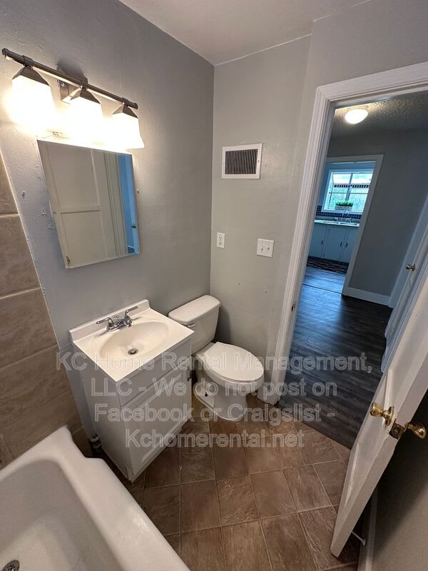 127 W. 85th Street – photo 3