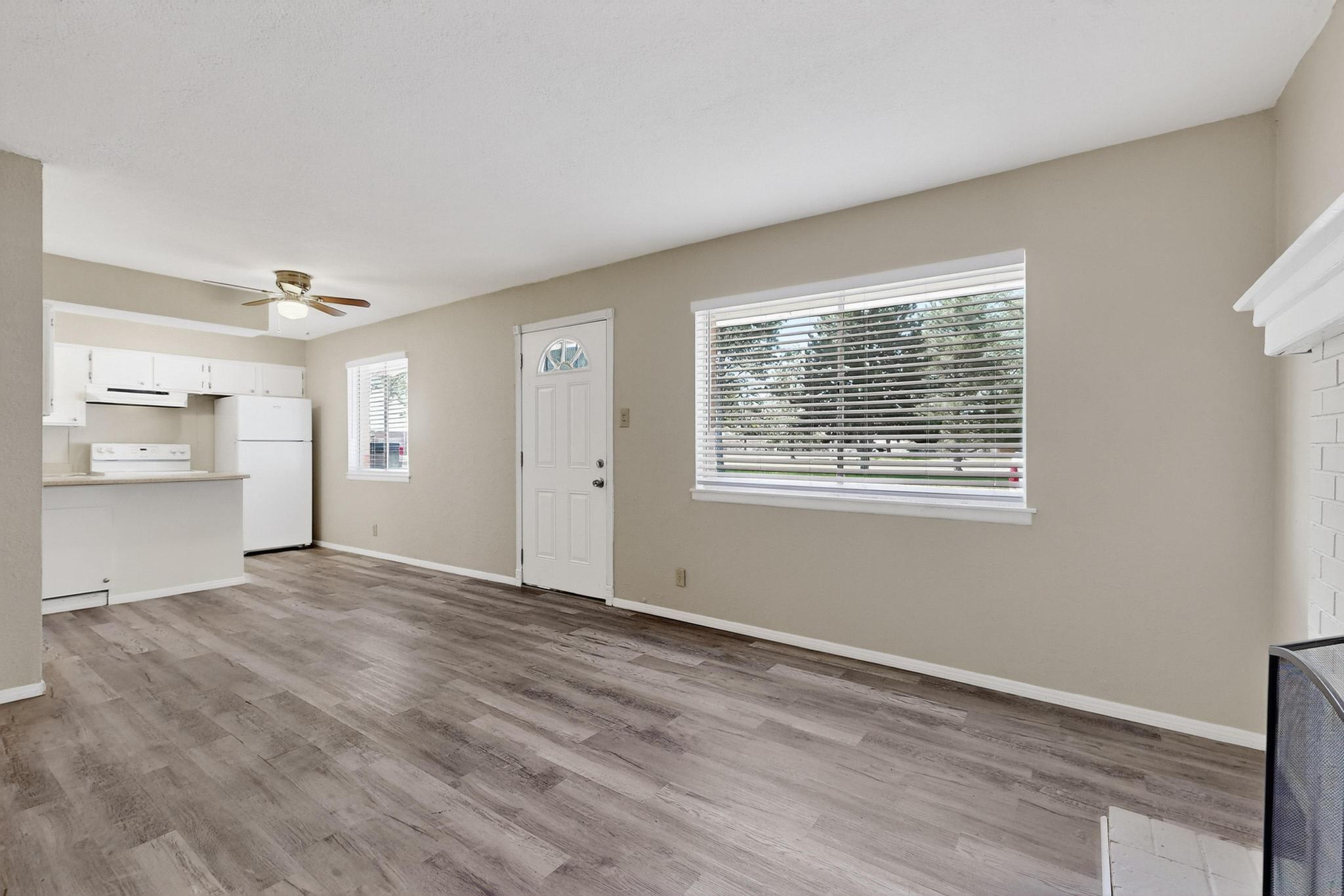 207 Delamar Loop NW #C – photo 4