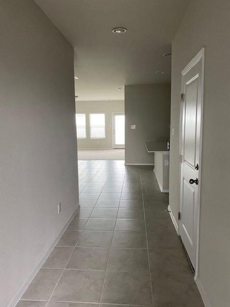 3 Bed / 2 Bath Single Story in Casetta Ranch Community in Kyle – photo 3