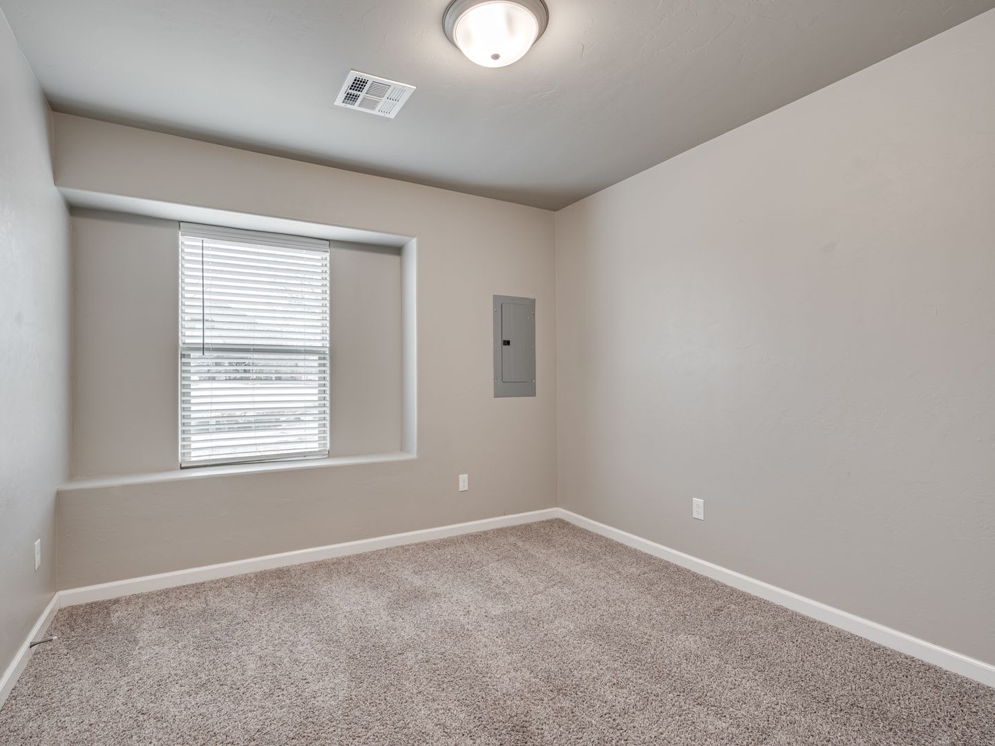 5721 Campbell Creek – photo 4