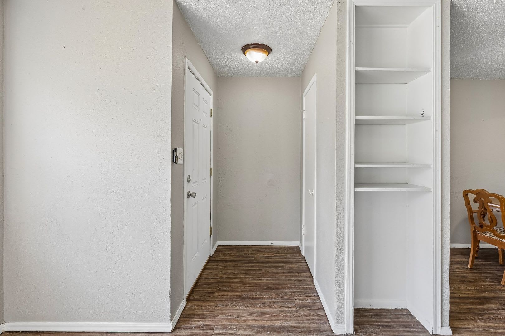 4405 SE 20th St – photo 2