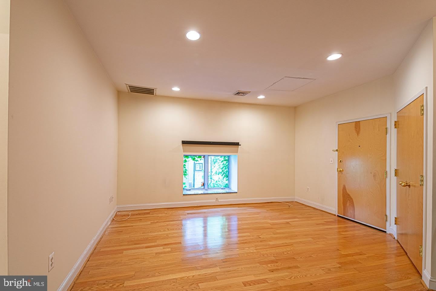 415 S 19TH Street – photo 4